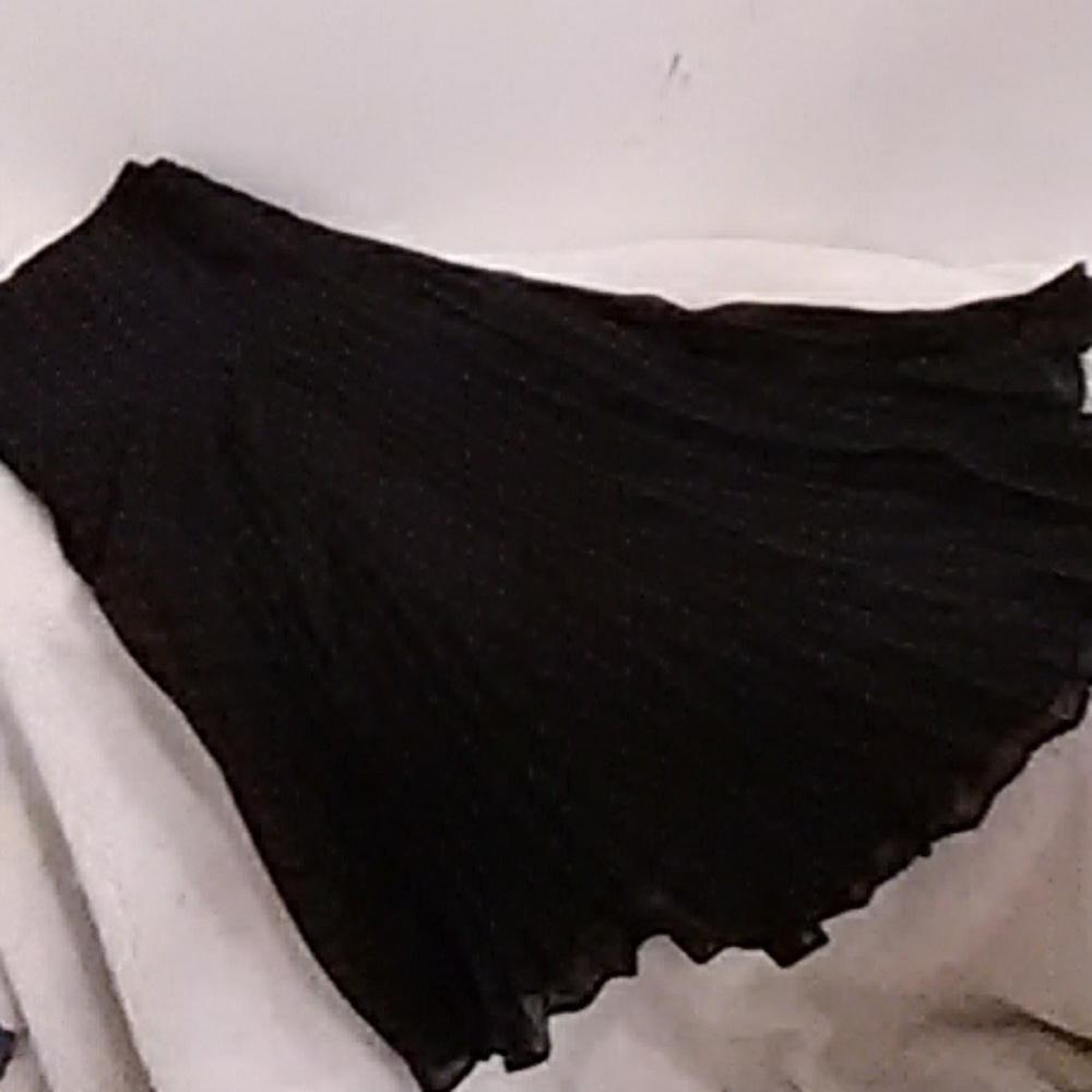 Pleated skirt